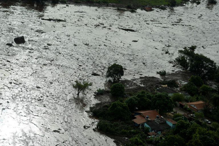 16 pessoas denunciadas por homicídio doloso por tragédia de Brumadinho pelo MP