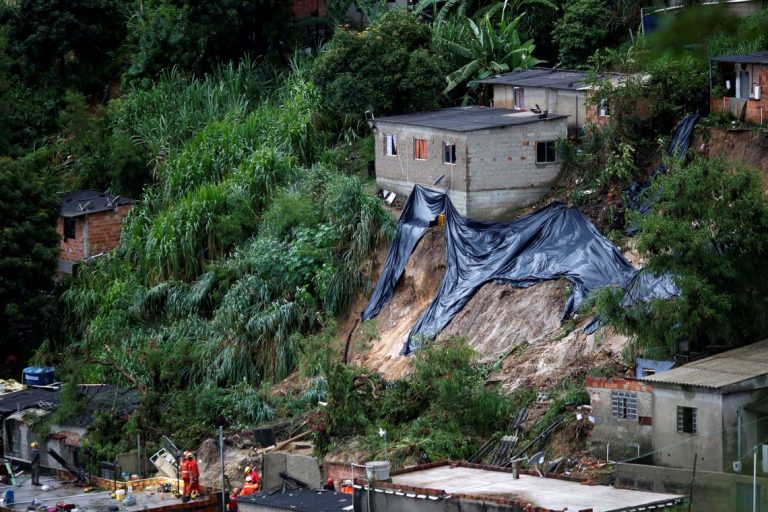 Já são 52 mortes causadas pelas chuvas em Minas Gerais