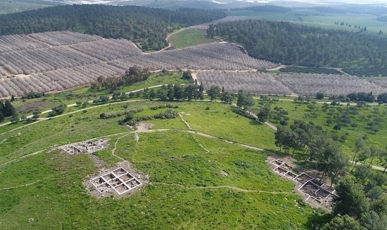Cidade bíblica onde Davi se escondeu de Saul é descoberta em Israel