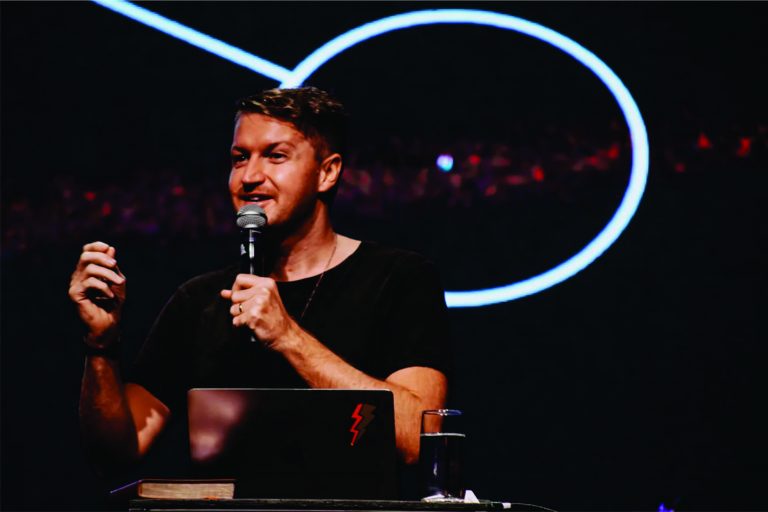 Líder de comunicação da Hillsong vem ao Brasil para inChurch Conference