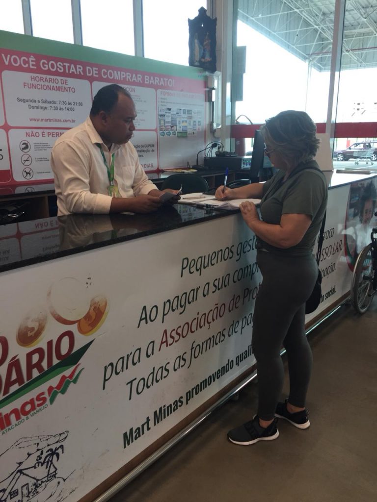 Procon intensifica fiscalização em supermercados e farmácias de Itabira