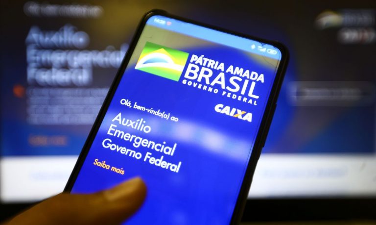 Caixa bloqueia contas da poupança social por suspeita de fraude