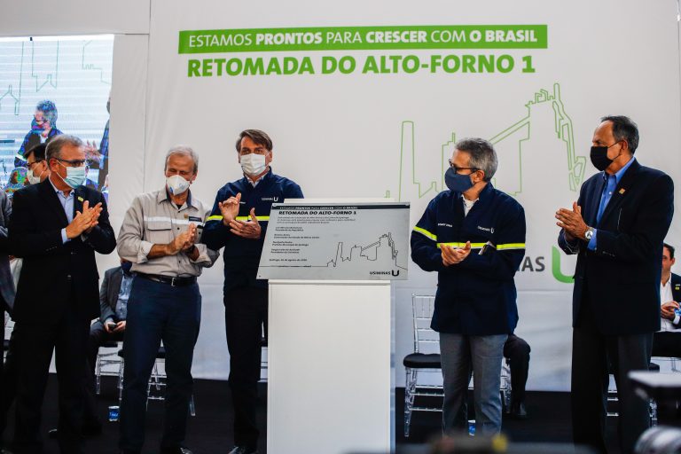 Zema e presidente Jair Bolsonaro participam de evento em Ipatinga, no Vale do Aço