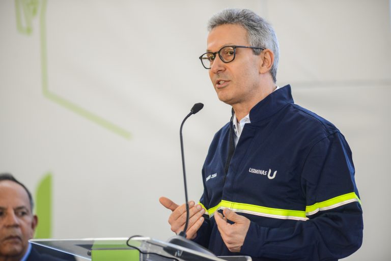 Mais de 1 milhão de famílias já receberam o Auxílio Emergencial Mineiro