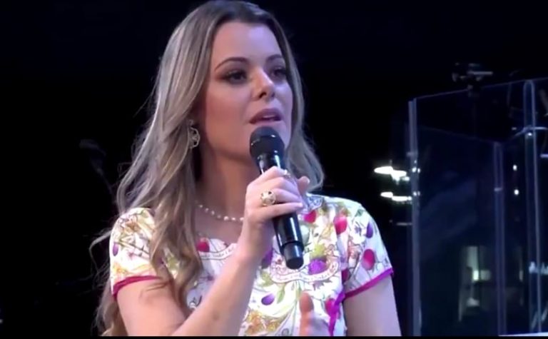 Ana Paula Valadão afirma que Aids é doença de homossexual e polêmica viraliza nas redes sociais