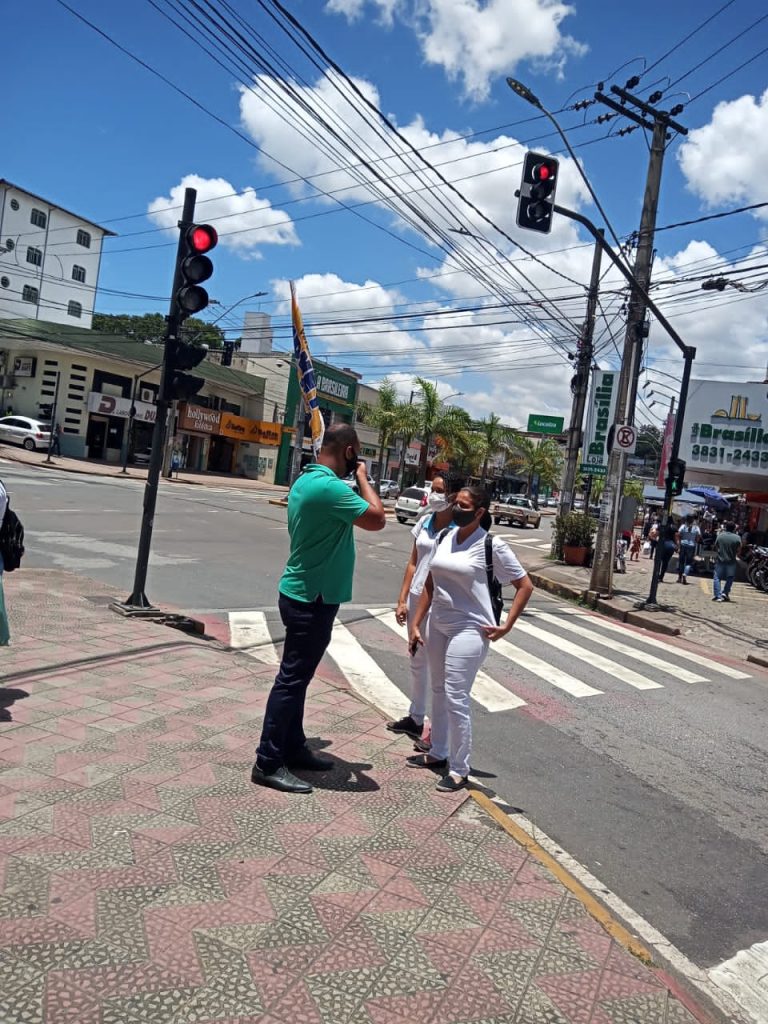 Vereador evangélico faz movimento para agradecer votos