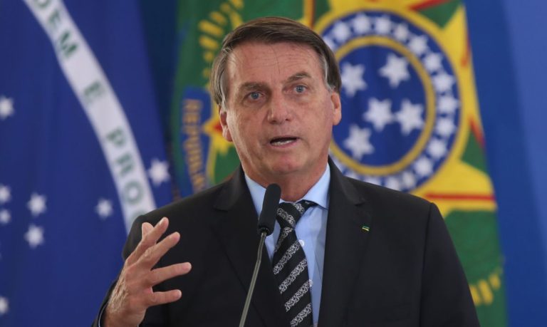 Bolsonaro comemora nova fase da política brasileira