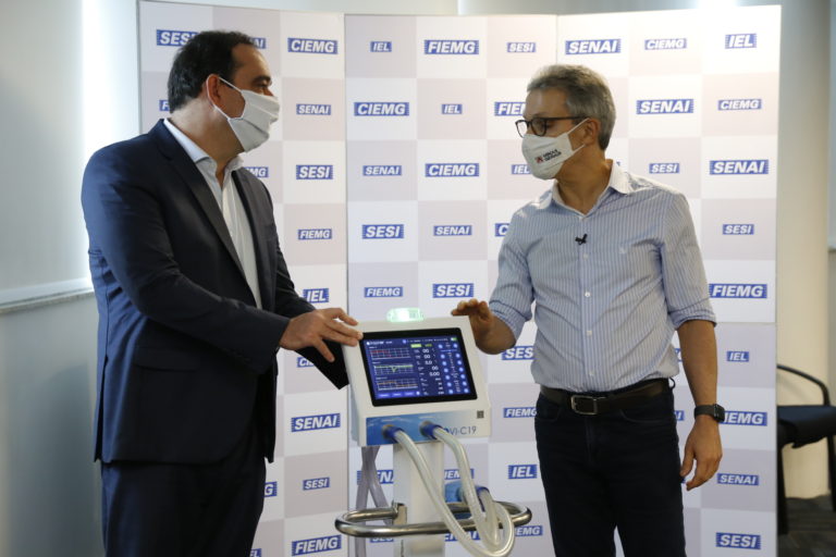 Governador Romeu Zema anuncia abertura de mais 100 leitos de UTI para pacientes com covid-19