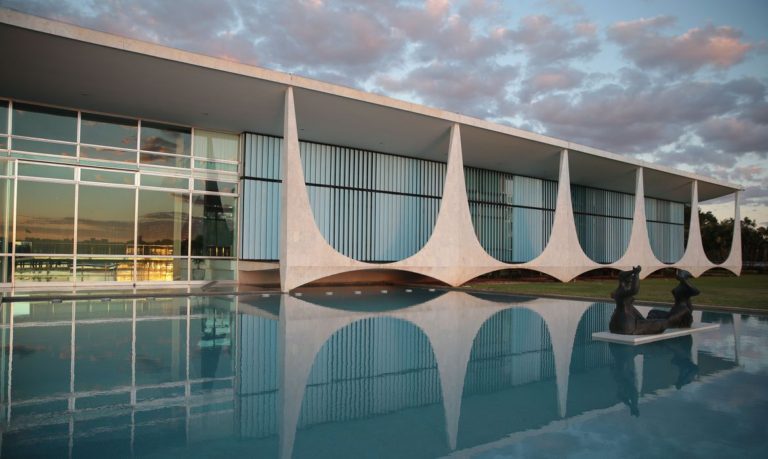 Confira fala de chefes de Poderes após reunião no Alvorada