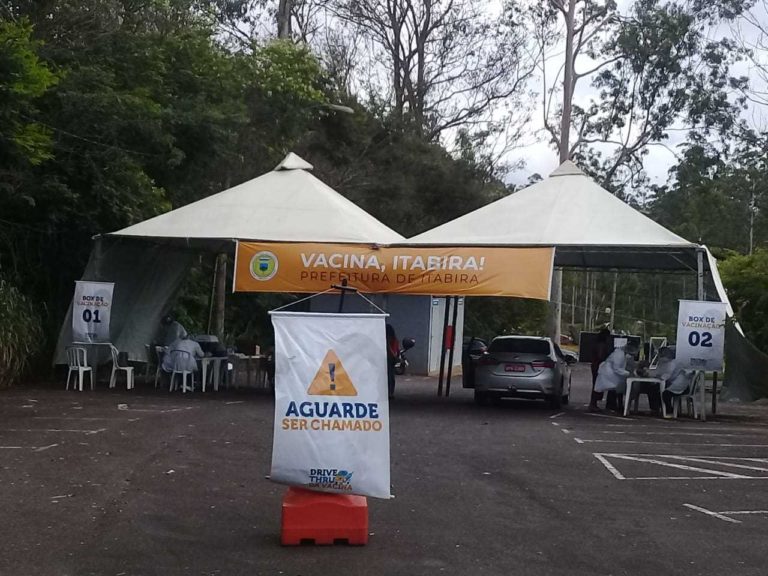 Prefeitura de Itabira divulga cronograma de vacinação dos idosos de 75 a 79 anos