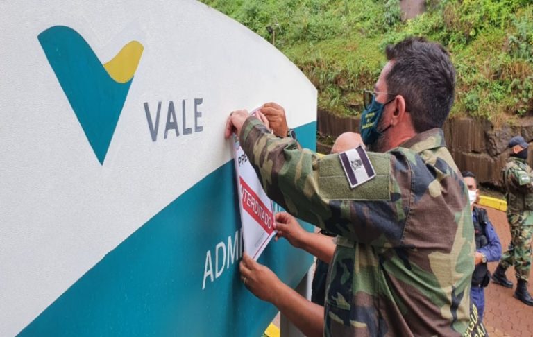 Terminal da Vale no Rio é interditado por dano ambiental