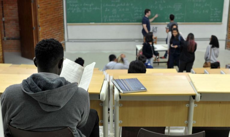 Começam inscrições para bolsas remanescentes do Prouni