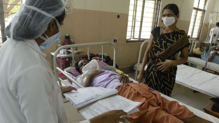 “Fungo negro” está afetando pacientes com covid na Índia e pode virar epidemia