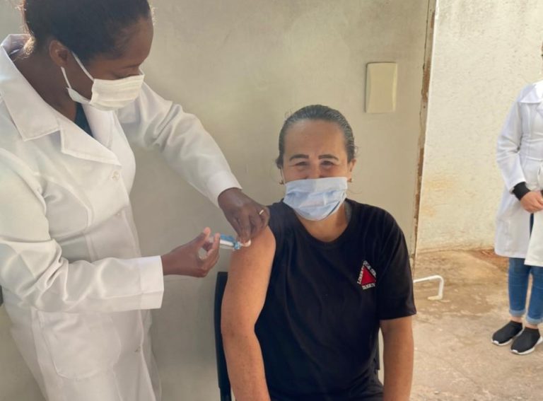 Dia D estimula vacinação contra a Covid-19 e tem mais de 1,4 mil doses aplicadas em Itabira