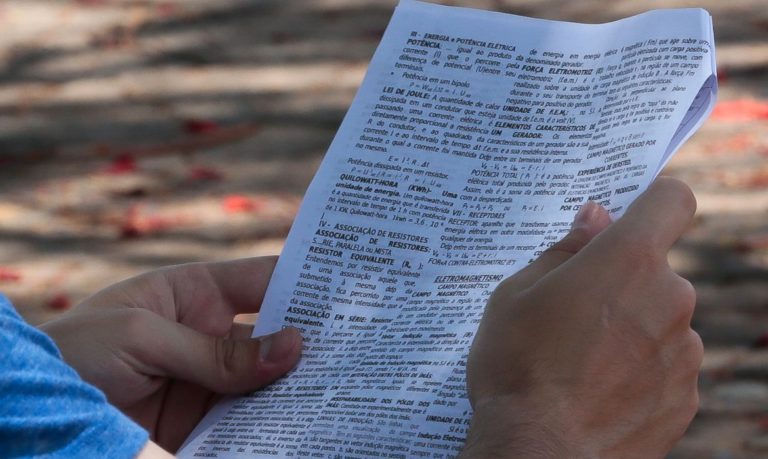 CNI defende metodologia para jovens e adultos concluírem ensino médio