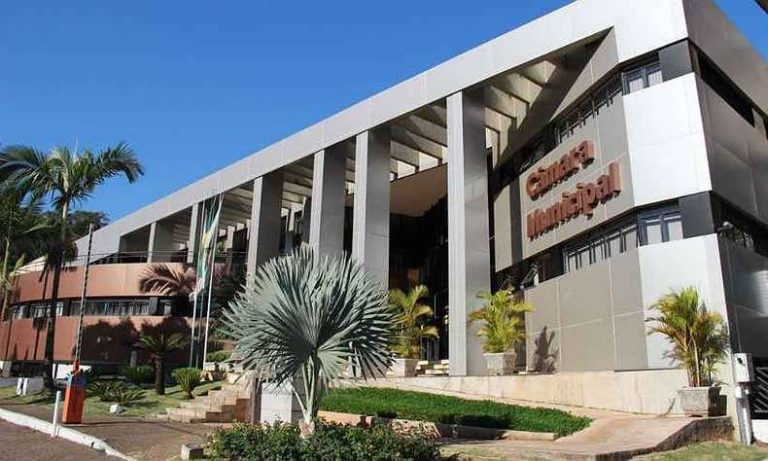 Mesmo com onda verde a Câmara de Itabira mantém controle do público em reuniões