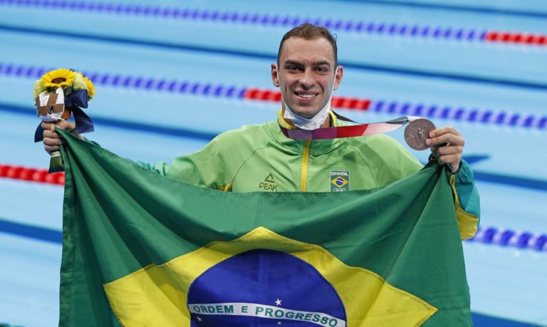 Olimpíada: Fernando Scheffer fatura bronze na natação