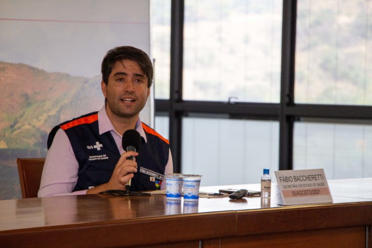 Um a cada mil infectados com covid precisa de UTI, indica SES-MG