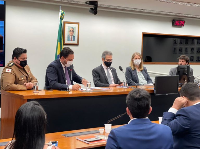 Em Brasília, governador Romeu Zema se reúne com a bancada mineira e apresenta Portfólio de Projetos 2022