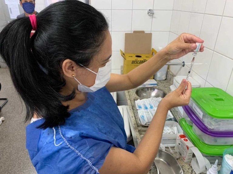 Saúde faz repescagem para aplicação da segunda dose da Pfizer