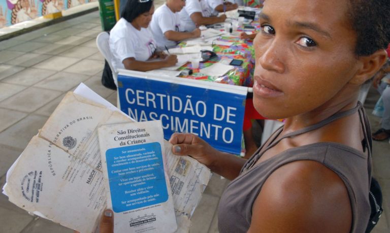 Entenda como tirar o registro civil de nascimento