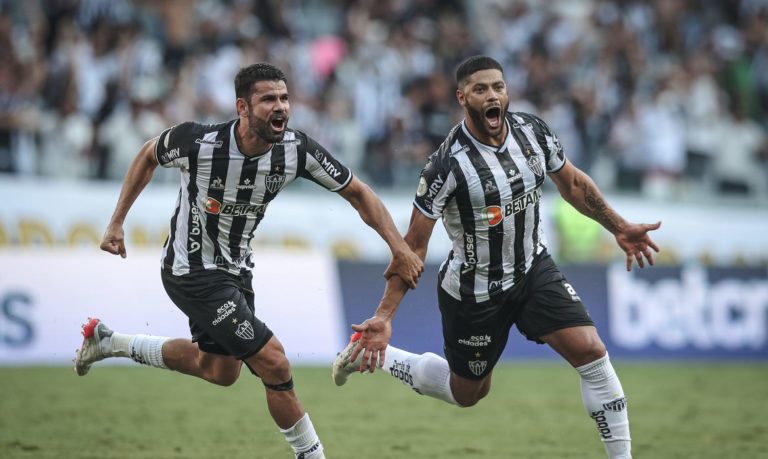 Atlético Mineiro ganha do Fluminense e dá mais um passo rumo ao título