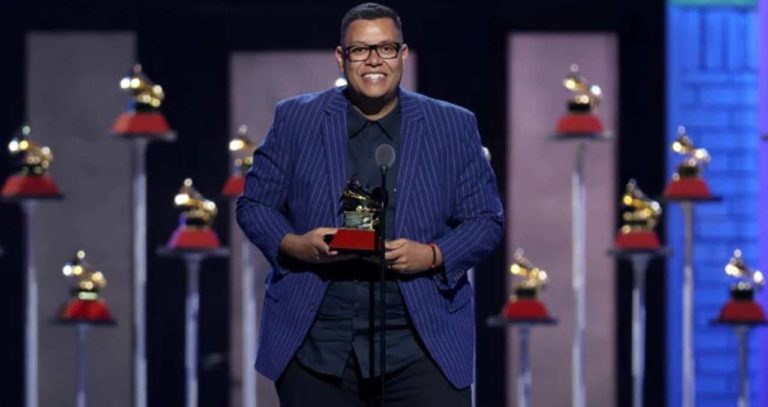 Anderson Freire ganha Grammy Latino pela segunda vez