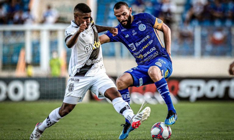 Ponte Preta garante permanência na Série B do Brasileiro