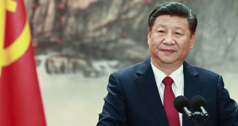 Ditador da China Xi Jinping diz que religiões no país devem se adaptar ao socialismo