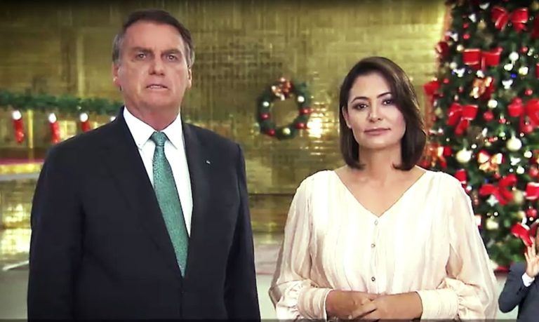 Presidente faz pronunciamento em rede nacional de rádio e TV