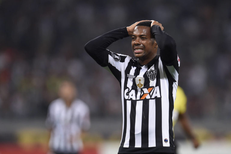 Justiça italiana condena Robinho em última instância por violência sexual