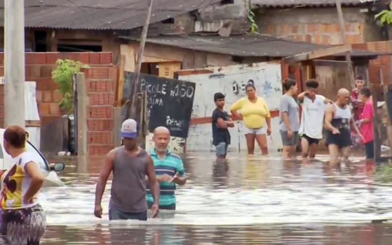 Cemig orienta sobre segurança com a rede elétrica durante enchentes