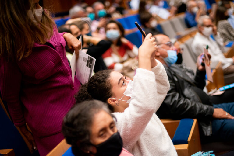 Cemig oferece atrações culturais gratuitas em formato híbrido