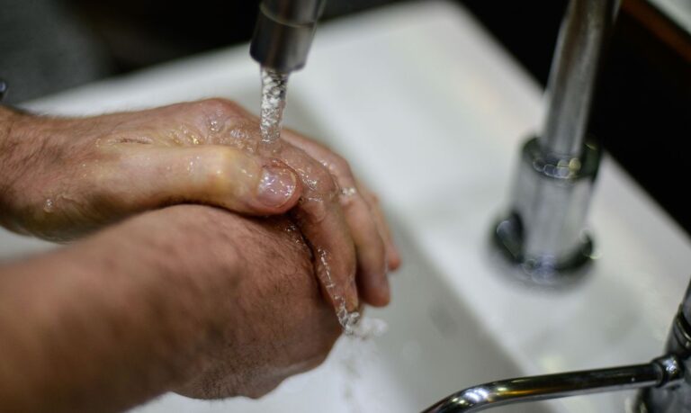 Dia mundial reforça importância de lavar as mãos para prevenir doenças