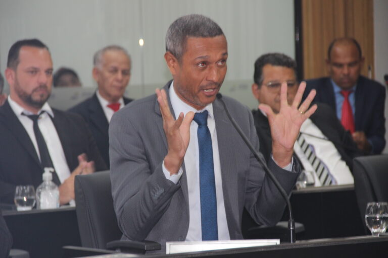 Câmara aprova pedido de licenciamento para instalação de antenas 5G em Itabira