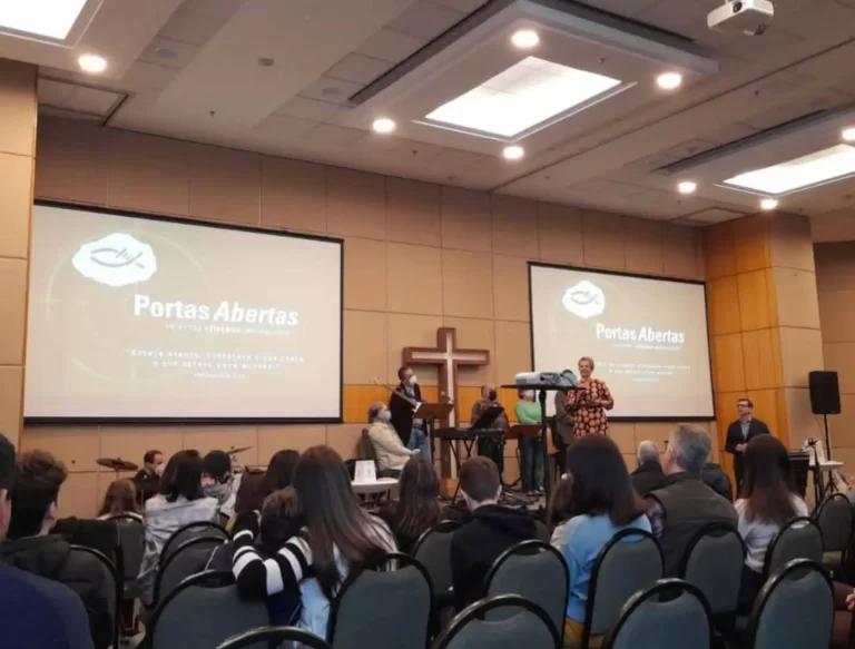 Domingo da Igreja Perseguida mobiliza 13 mil igrejas para orar no Brasil