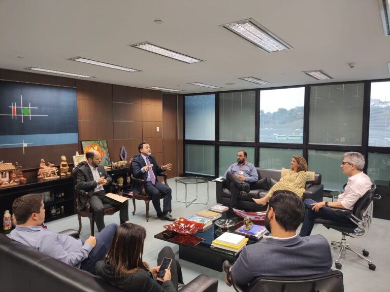 Marco Antônio cobra de Zema ações para o desenvolvimento de Itabira