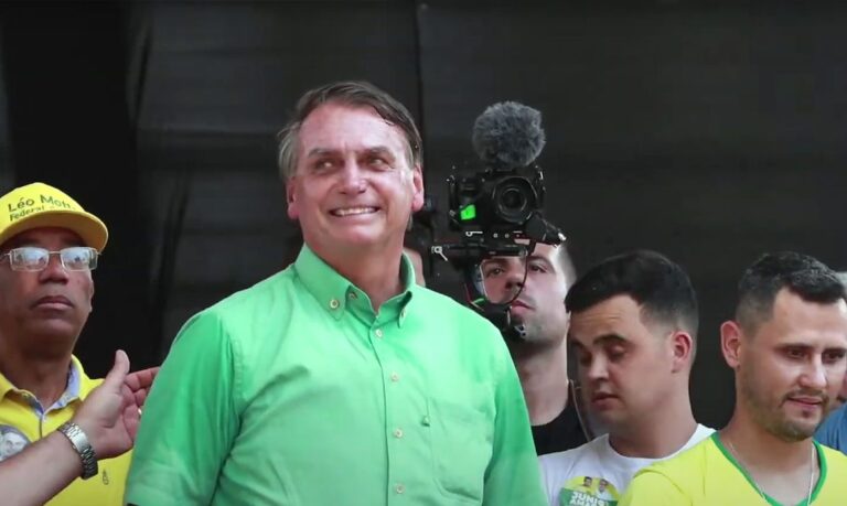 Bolsonaro indicará ministros contra o aborto ao STF, se reeleito