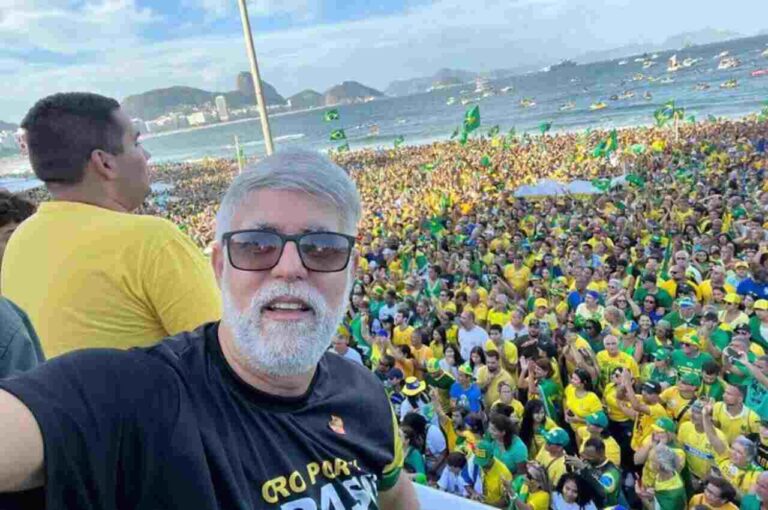 Claudio Duarte ironiza e sugere ao PT que faça uma manifestação