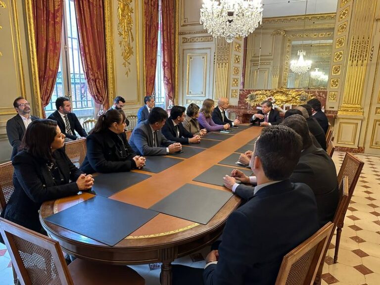 Governo de Minas participa de missão internacional na Organização para a Cooperação e Desenvolvimento Econômico