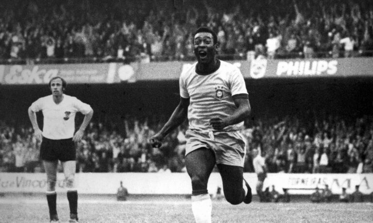 Morte de Pelé é lamentada por artistas brasileiros e estrangeiros