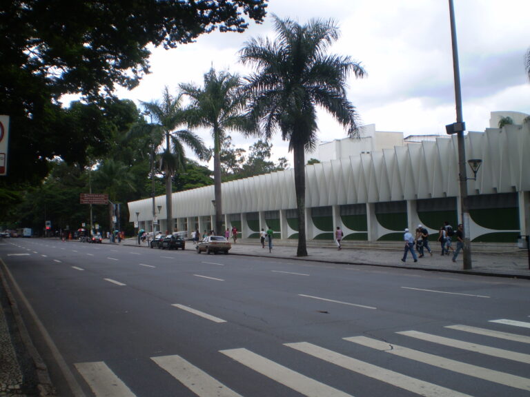 Palácio das Artes promove encontro histórico com pessoas em situação de rua