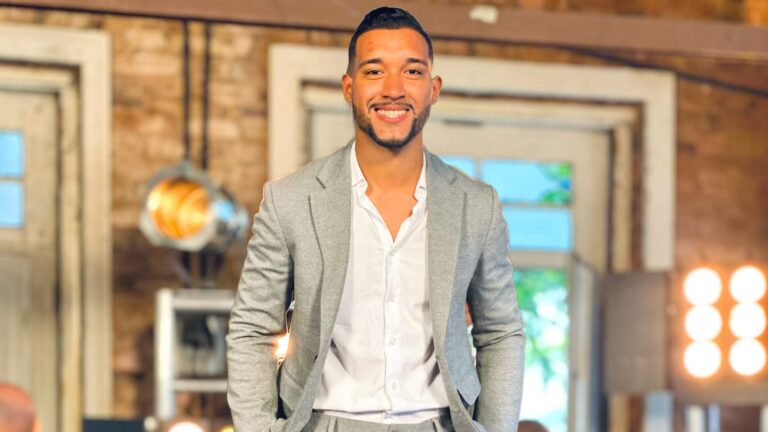 “Estalar de Dedos” é o novo single do cantor Nathan Silva 