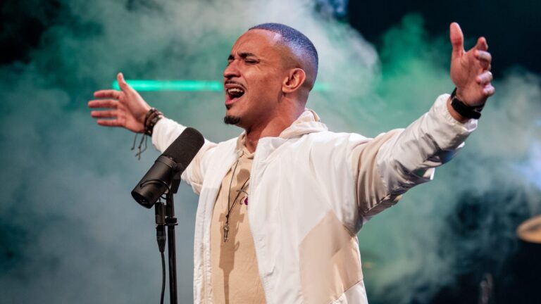 William Soares traz refrigério os corações através de seu novo single “Eu Sou Teu Pai”