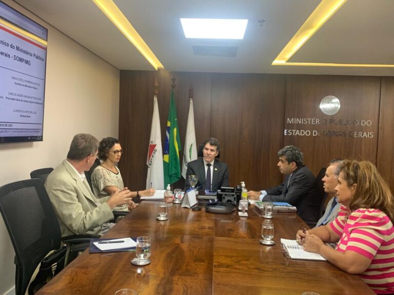 AMIG apresenta ao Ministério Público contribuições para repactuação do acordo de Mariana