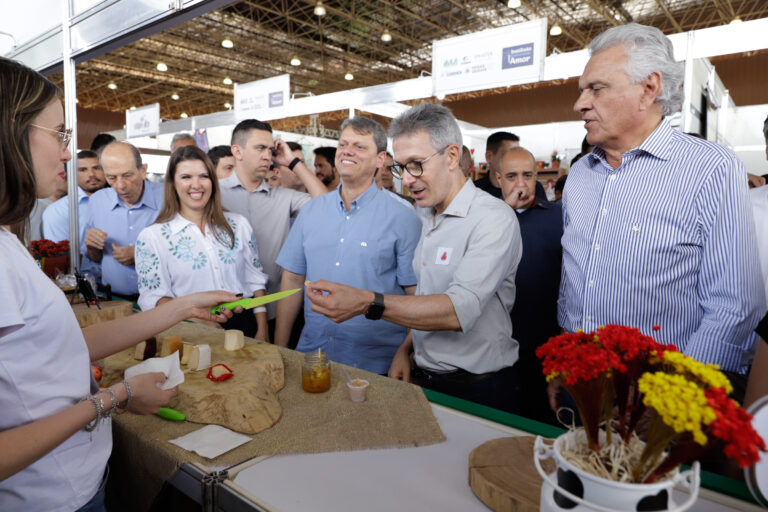 Estado anuncia campanha de atualização de rebanhos na abertura da Expozebu 2023