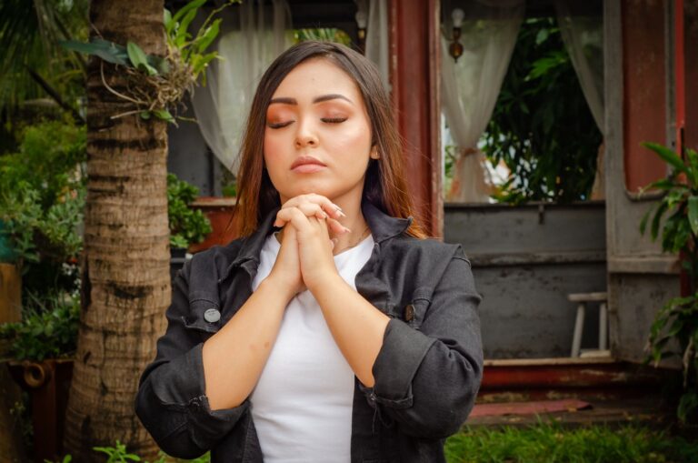 Júuh Sales lança seu novo single “Perfeito Amor” e comemora o excelente início de ano