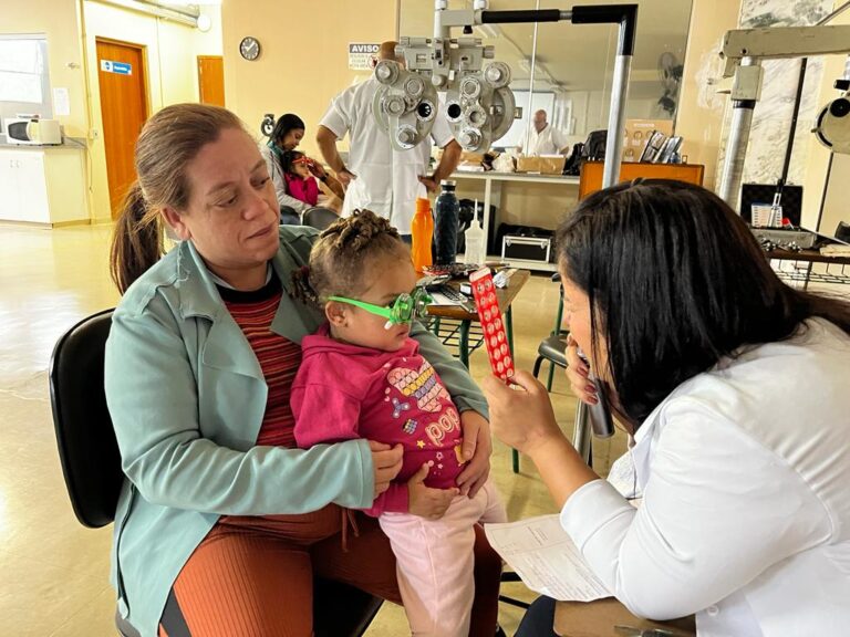 Cerca de 1,5 mil crianças fazem exames na 2ª etapa do Olhar Para o Bem