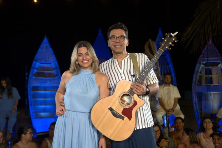 Paulo César Baruk e Rebeca Nemer com a canção inédita “Existe uma Força”