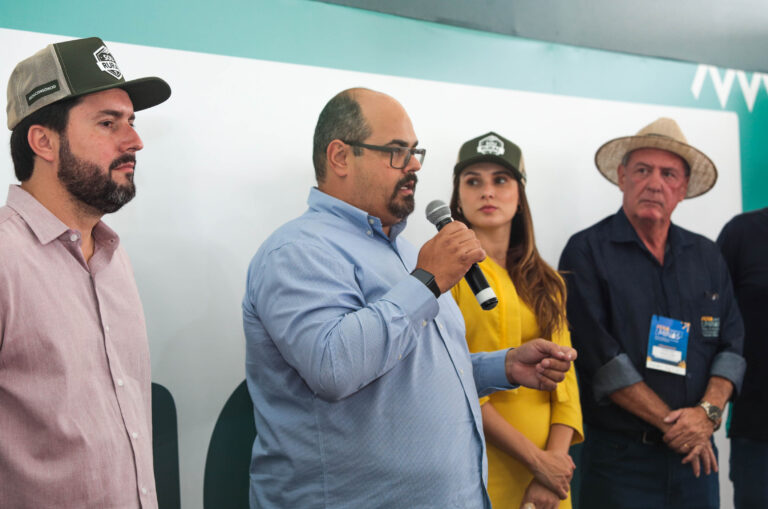 Vice-governador destaca esforços para desenvolvimento do agro mineiro na Fenaminas